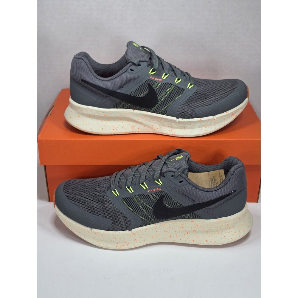 New Nike Run Swift 3 ‘Iron Grey Total Orange’ HV5226 068 Size 8 US